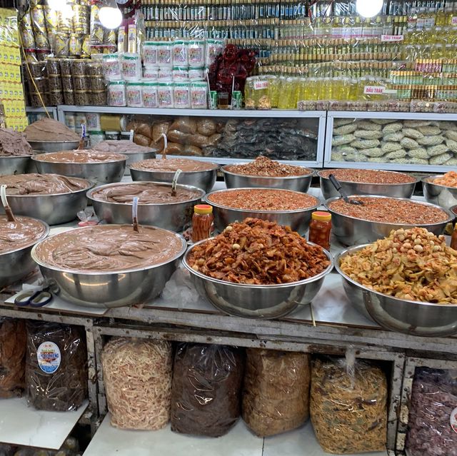 Chợ truyền thống Đông Ba