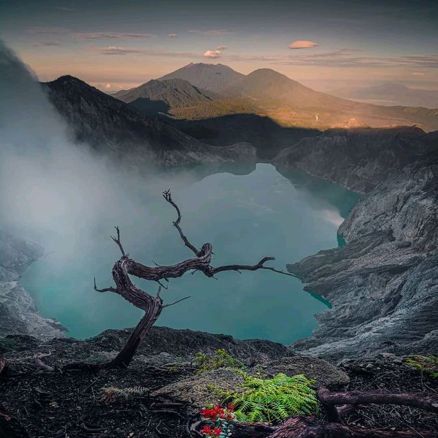 IJEN CRATER 