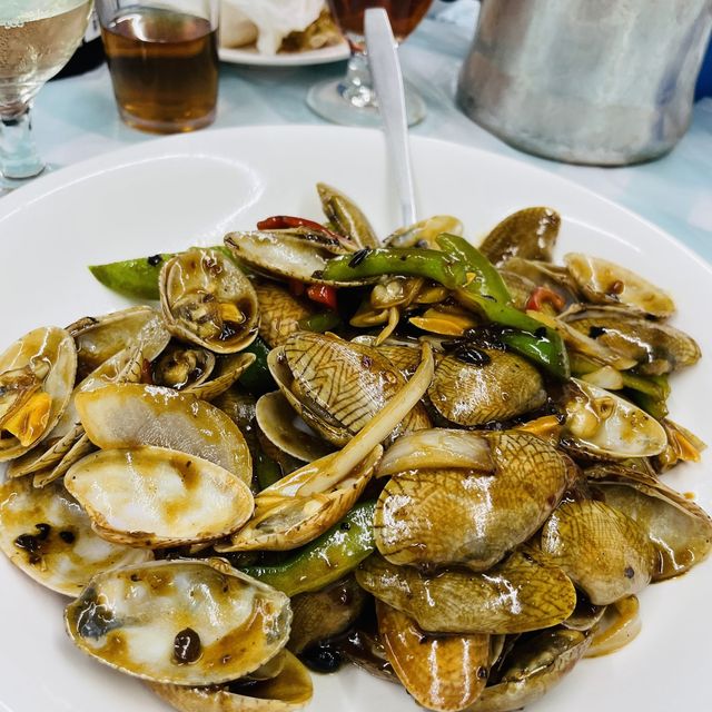 隱藏在市區的海鮮街