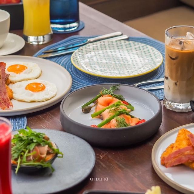 BREAKFAST AND BUBBLES at Amari Phuket
