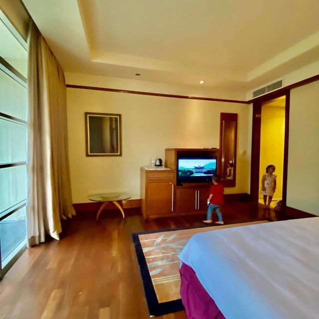 Luxurious Stay @ Affordable Price Below RM300