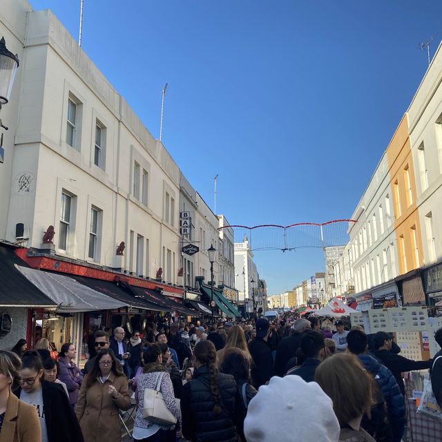 lovely tourist spot to shop~Portobello Market