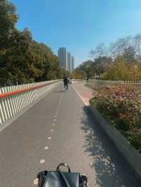 Cycling Down East Bund🌱🍃