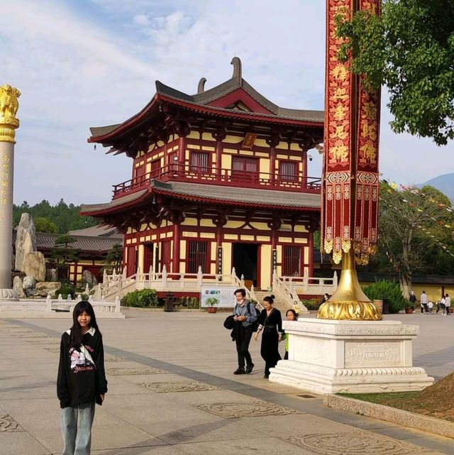 World's tallest Buddha Statue! 