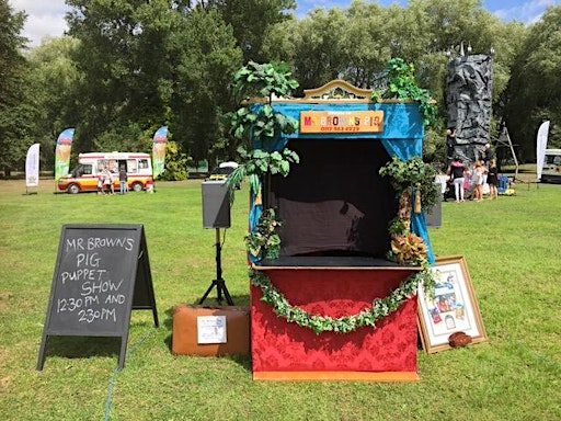 Mrs Browns Pig: The Woodland Puppet Show | Windmill Hill City Farm