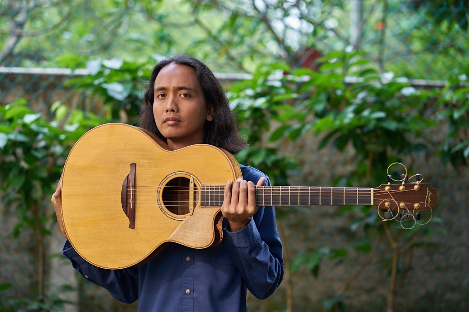 Workshop: Melodic Guitar Soloing with Az Samad | Swee Lee Flagship Lot 10