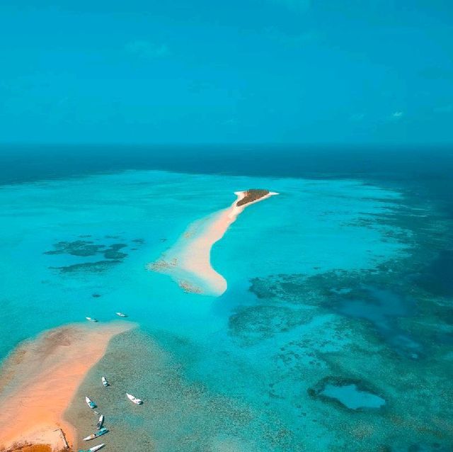GILI NOKO BAWEAN ISLAND : GRESIK