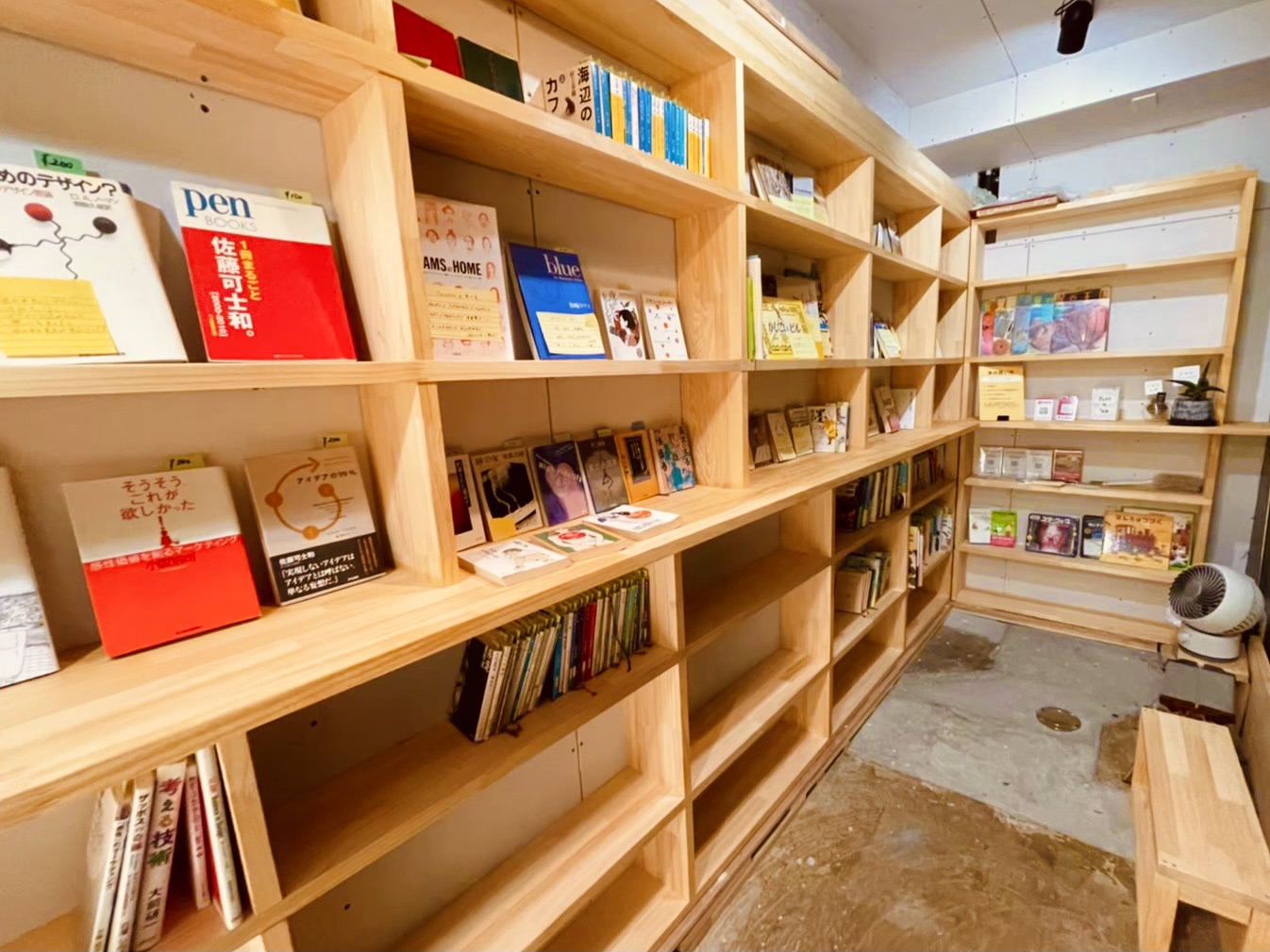 福岡 商店街にひっそり無人本屋さん Trip Com 福岡の旅のブログ