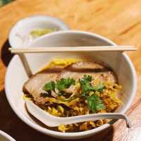 ข้าวซอยนิมมาน ร้านดังที่แวะทุกครั้งที่ไปเชียงใหม่