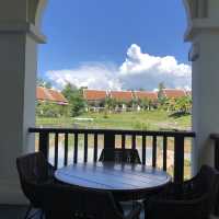 Relaxing at Pullman restaurant and Bar 