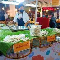 Blooming Market ตลาดกลางห้างเมเจอร์