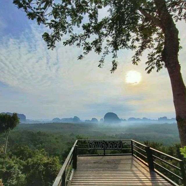 “ดินแดงดอย" วิวอลังการคล้ายภูลังกา