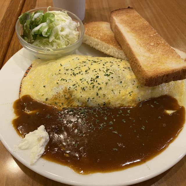 東京・春日。文京区ぶらぶら朝食探し『little wood(リトルウッド)』で『たまごカレー』