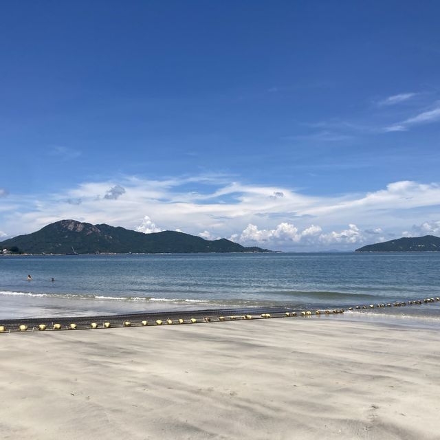 Cheung Sha Beach — The Longest Beach in Hong Kong (and one of the most beautiful)  