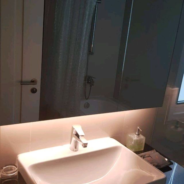 Simple Spacious hotel at Sathorn
