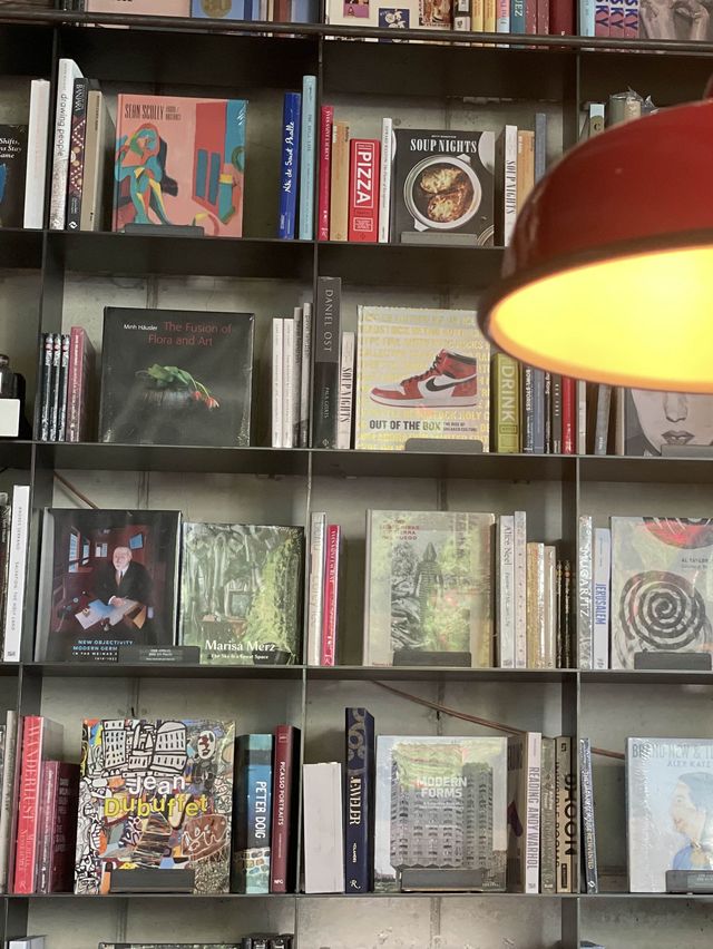 힙한 인생샷 건질수있는 강릉카페 📚