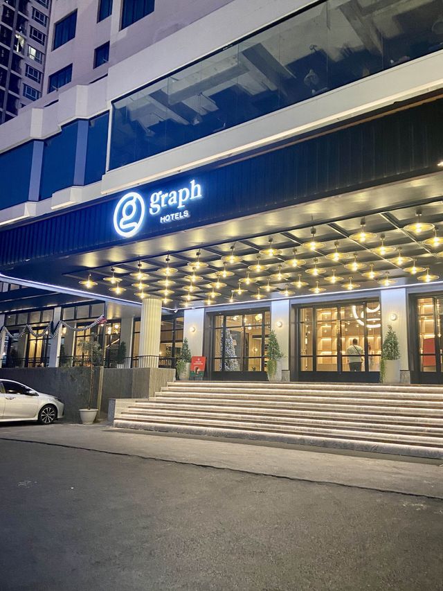 Graph Hotel