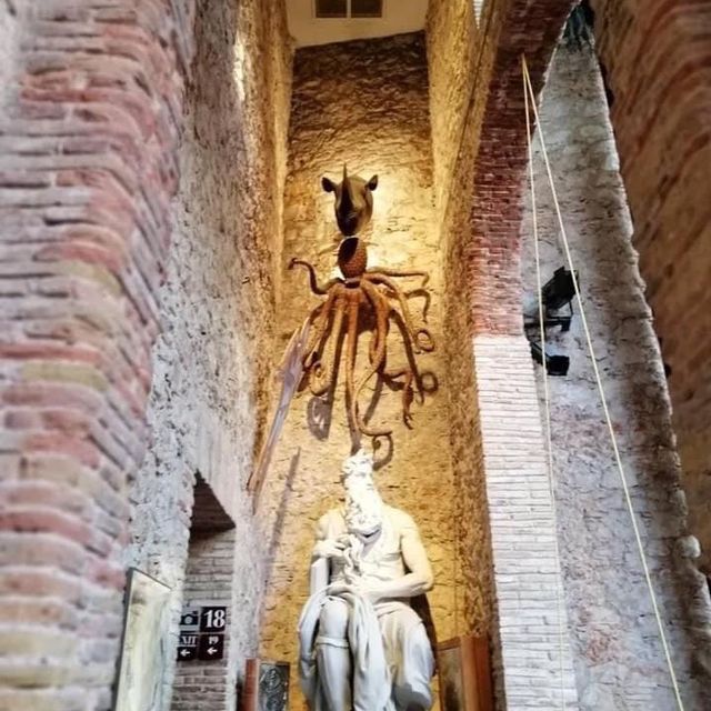 菲格雷斯(Figueres ), Salvador Dali 的故鄉