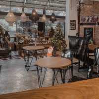 Elowen Flower & Coffee