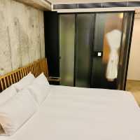 神秘的工業風精品酒店 - TUVE Hotel