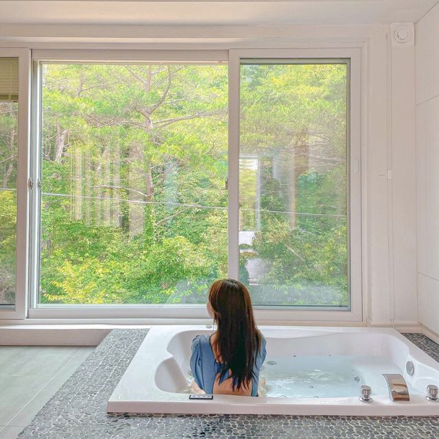 동남아 휴양지 느낌 물씬 풍기는 수페23 펜션 🌿