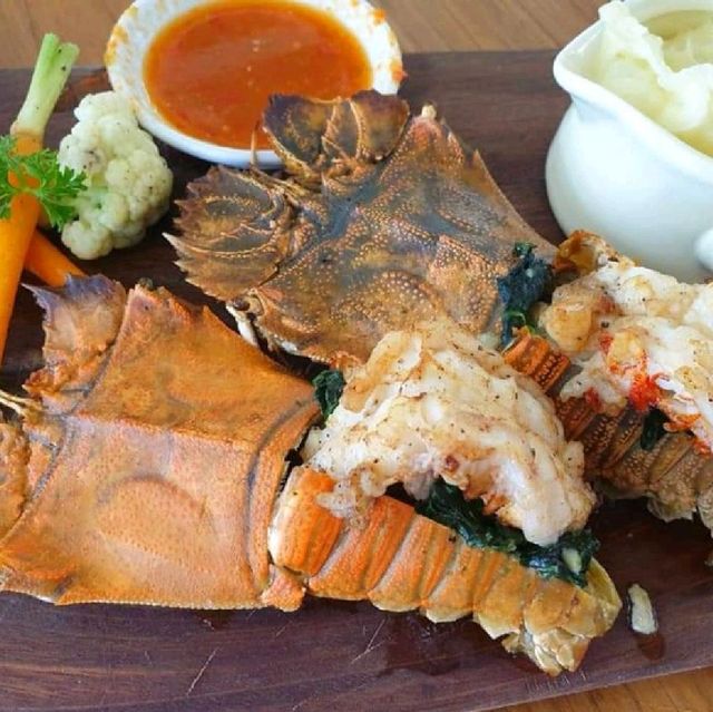 The Titan Food ร้านอาหารระดับโรงแรม 5 ดาว 