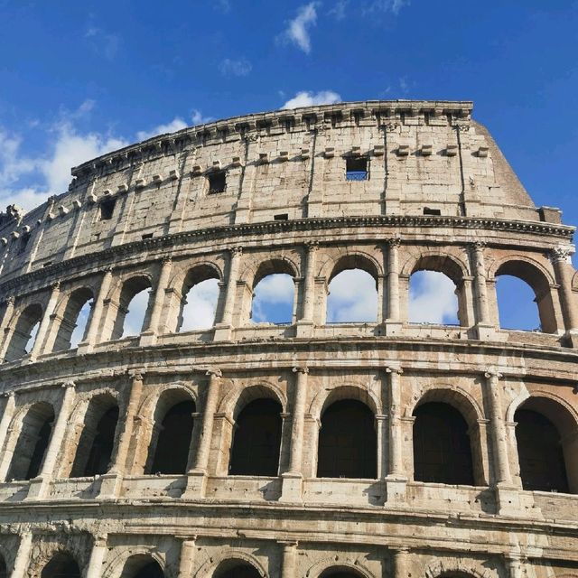 โคลอสเซียม (Colosseum) | Trip.com โรม
