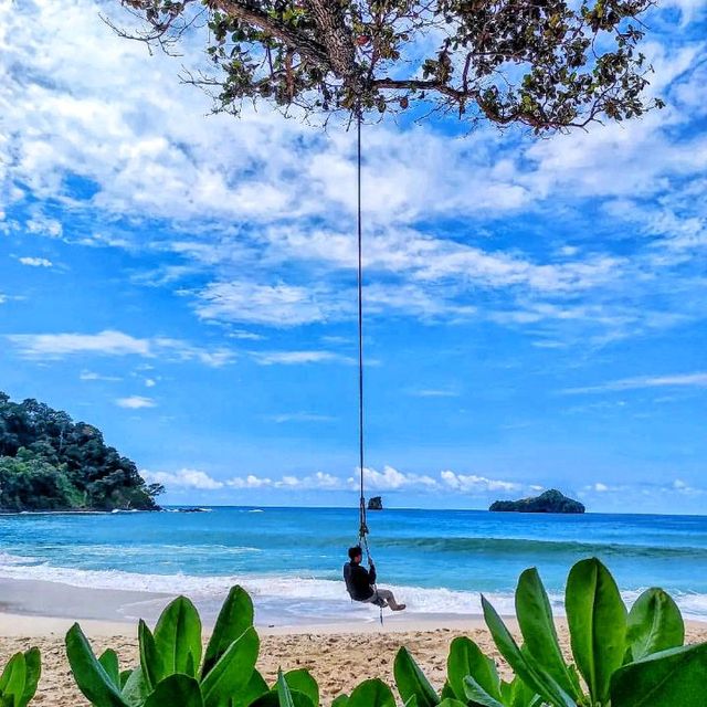 Sendiki Beach