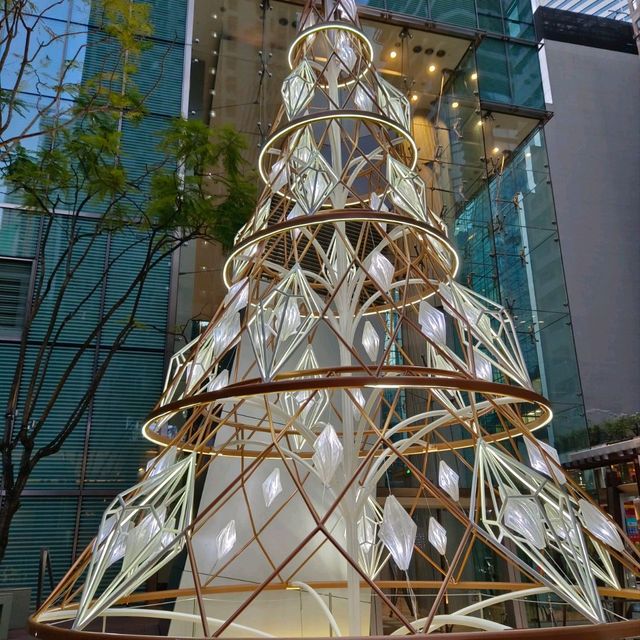 非常漂亮別緻的冰雪聖誕裝飾！