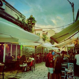 First time to Split, love it at first sight ...
 so beautiful and special, people are so nice with a lot of fresh seafood restaurants to choose. walk around the old town, market and esplanade, wish I could stay longer , definitely will be back !