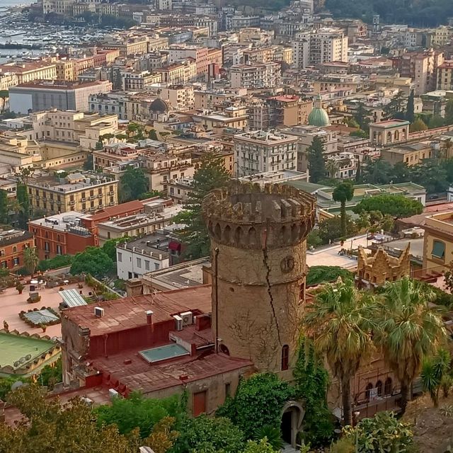 The Beauty on Naples