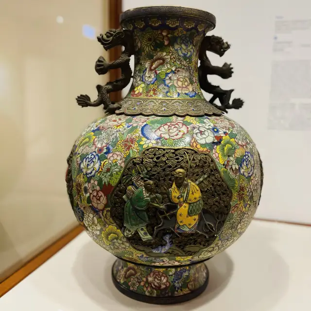 香港大學美術博物館：陶瓷館藏