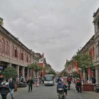 Quanzhou's lively West Street