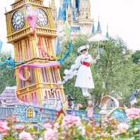 Moments at Tokyo Disneyland, Japan