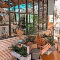 คาเฟ่ The little cottage