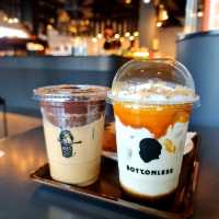 ร้านคาเฟ่ Bottomless นนทบุรี