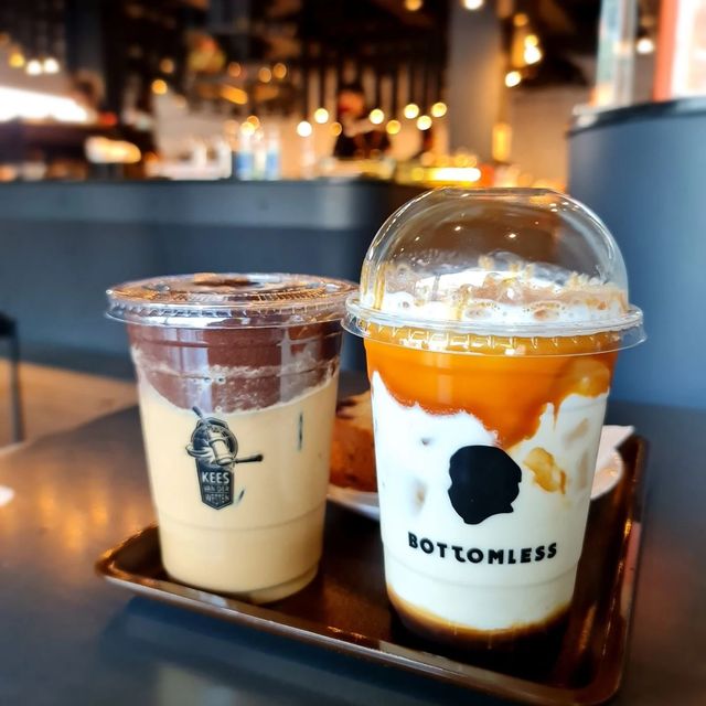 ร้านคาเฟ่ Bottomless นนทบุรี