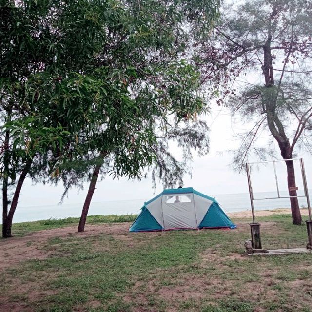 private beach camping