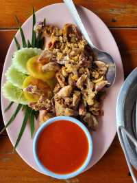 ร้านอาหาร  บ้านริมน้ำ  นครชุม