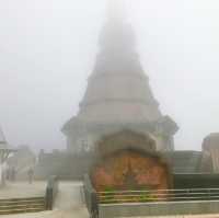 พระมหาธาตุ นภพลภูมิสิริ