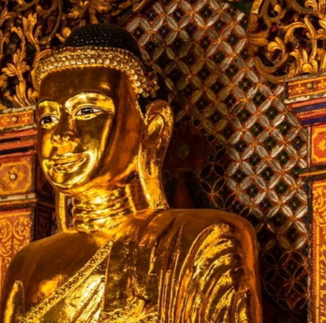 วิหารไม้สักทอง และคิวปิคตัวน้อย วัดนันนตารามพะเยา