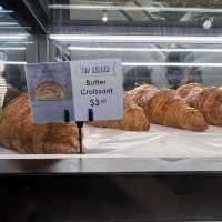 Wisma Au Croissant