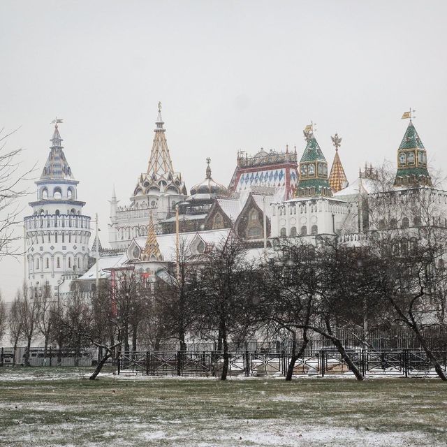 มาตลาดในวันที่ตลาดปิด Izmailovsky market moscow