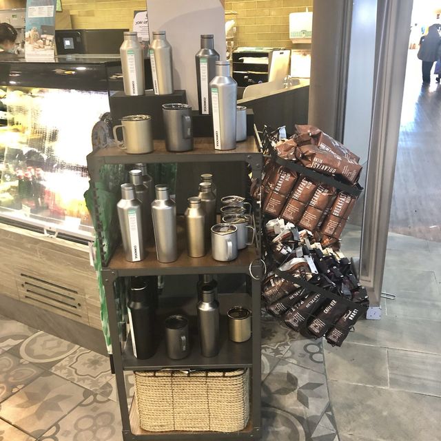 Starbucks Coffee @ Waterway Point