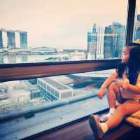 Great view of Singapore + Gold class service 