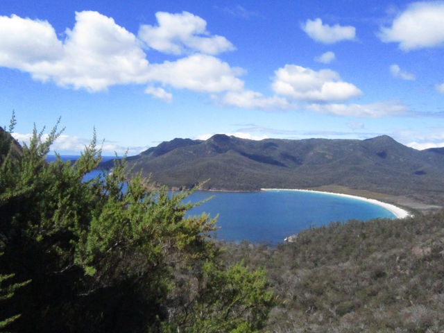 Tasmania必去!!絕美酒杯灣