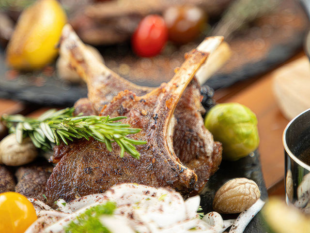 廣州彭年萬麗酒店：聖誕歡樂夜！ | 雲景軒旋轉餐廳