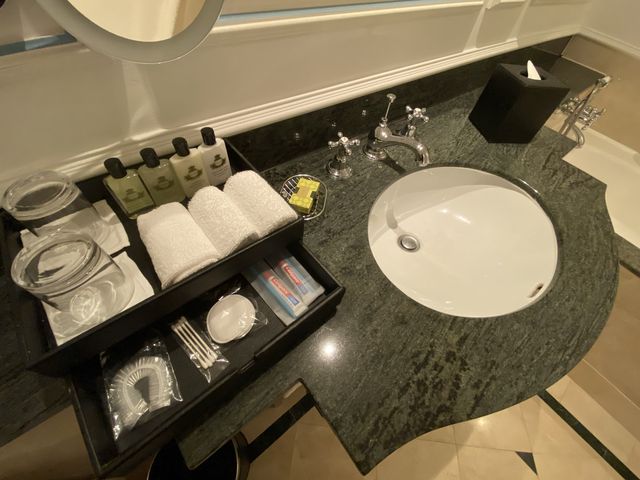 Holy Weekend Stay at Intercontinental SG