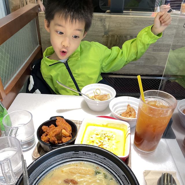 【 食過一次就愛上的半溶芝士炸雞 】 