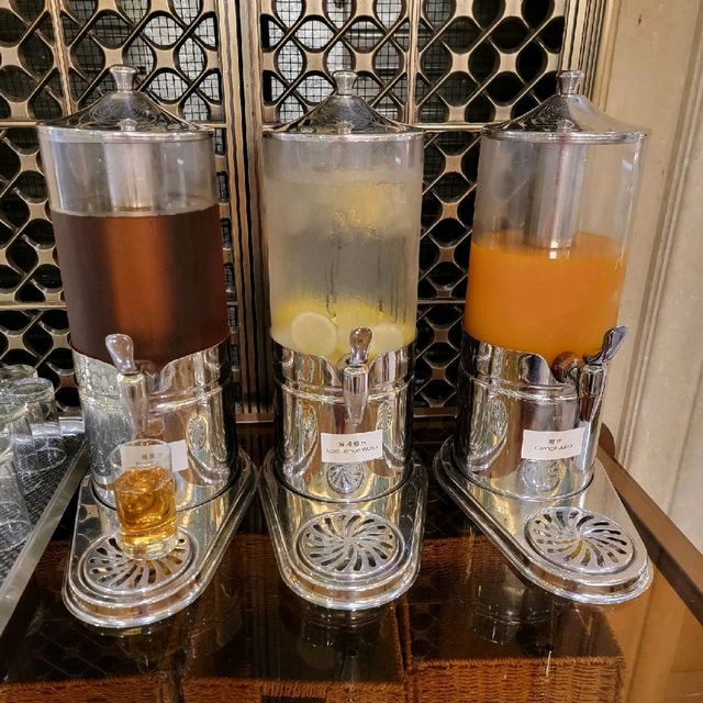 非常抵食的宫廷式酒店半自助式晚餐👍😋